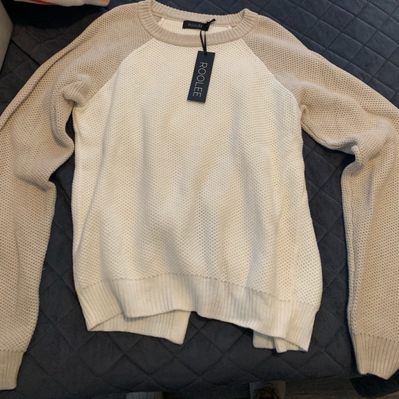 ✨ ROOLEE Brand New Sweater ✨ - Picture 1 of 2